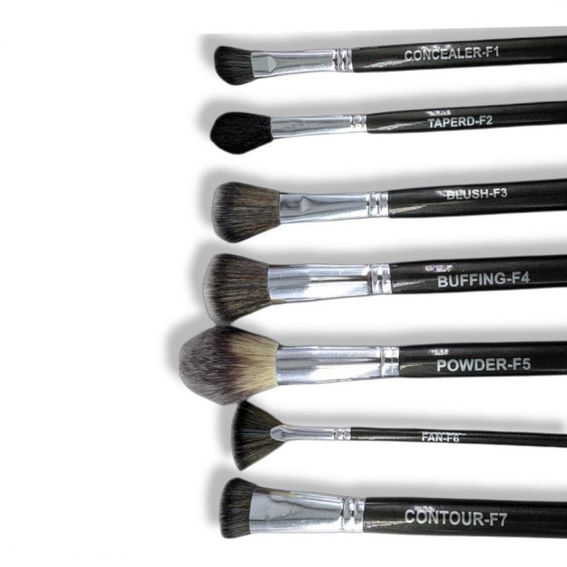 CS Essentials Flamboyant Face Brush Set - Set of 8 Brushes